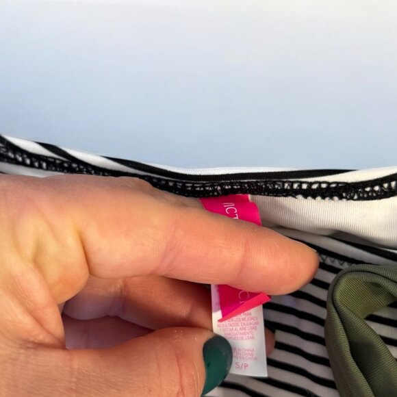 Swim Top Bundle 5 Pieces Size XS and Small Victoria's Secret Aerie Shein Bundle - Picture 5 of 10